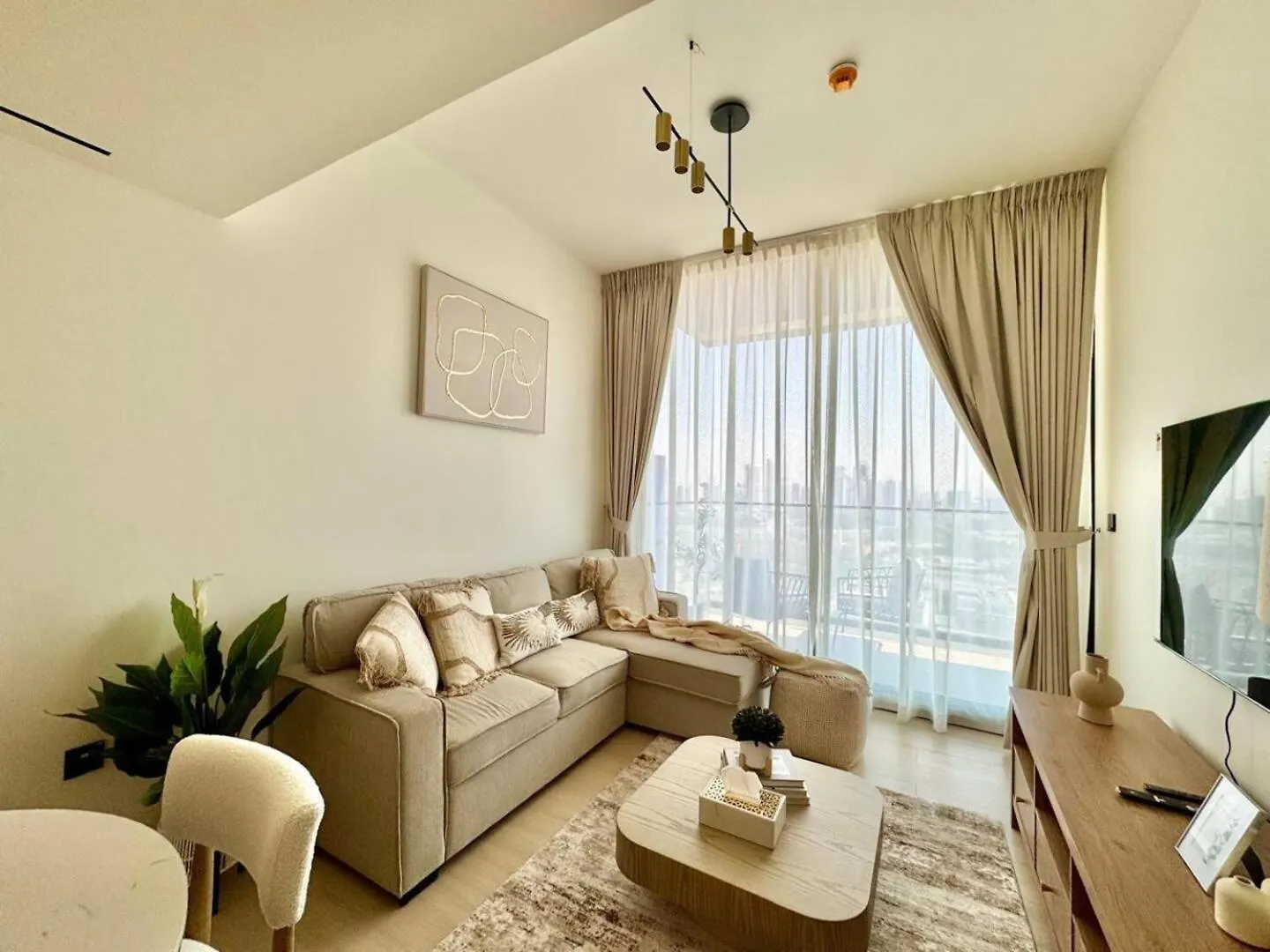 Stylish 1-Bedroom Apartment Dubai 0*,  United Arab Emirates
